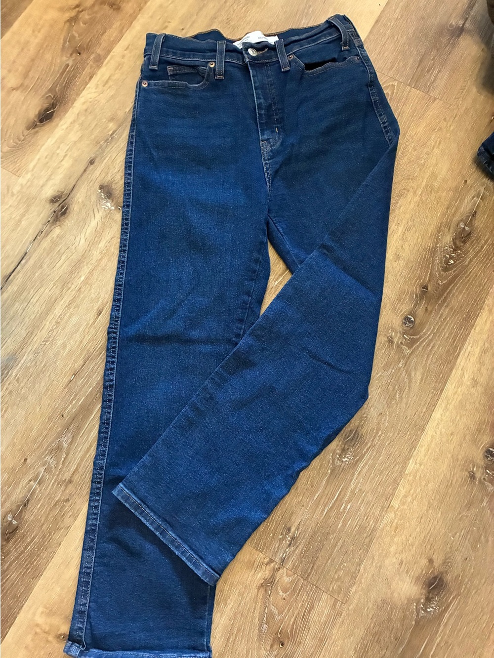 Classic women’s high rise Dark Blue Jeans - Comfortable Everyday Fit